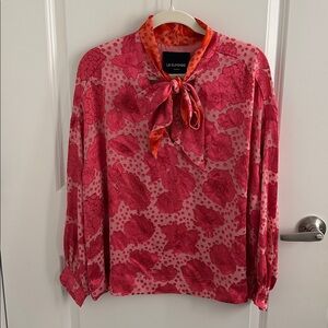 Le Superbe tie blouse